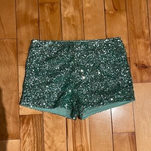 Short / mid rise sequin shorts